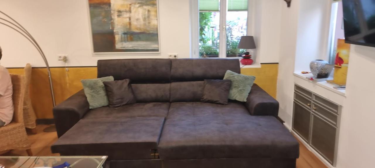 Ferienwohnung Am Kirchberg 에텐하임 외부 사진
